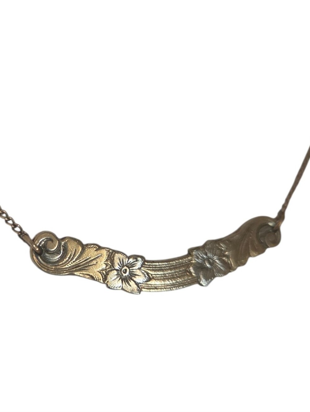 vintage 1928 jewelry co bar necklace silver tone scroll floral horizontal pendan